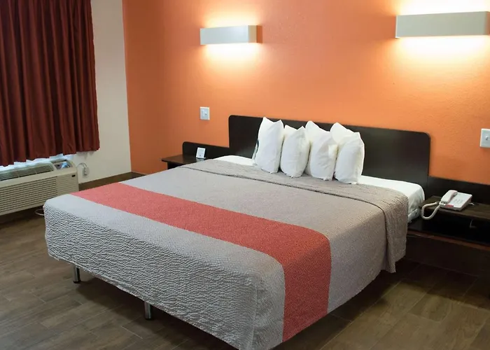 Motel 6-Harrisonburg, Va - South
