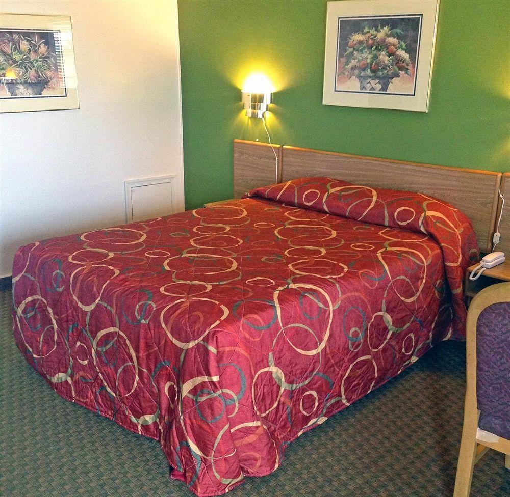 6-harrisonburg, Va - South Hotel