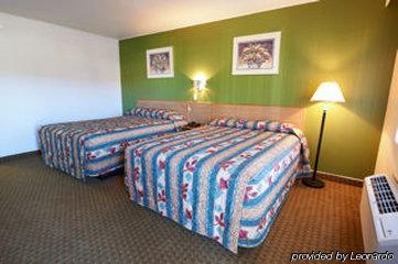 Hotel 6-harrisonburg, Va - South